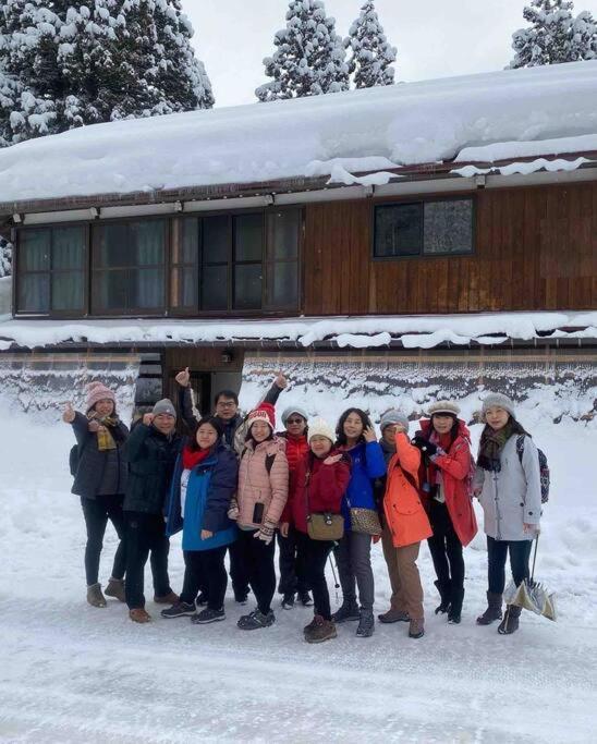 Apartamento Way Shirakawago - Private, Free Parking And Newly Opened 2022 Way Shirakawago Exterior foto