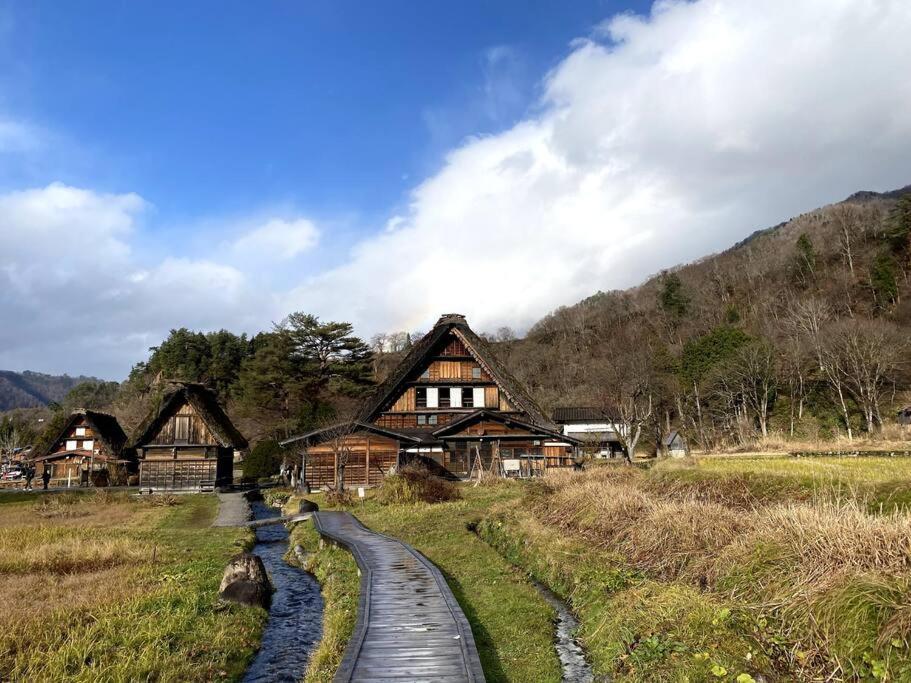 Apartamento Way Shirakawago - Private, Free Parking And Newly Opened 2022 Way Shirakawago Exterior foto