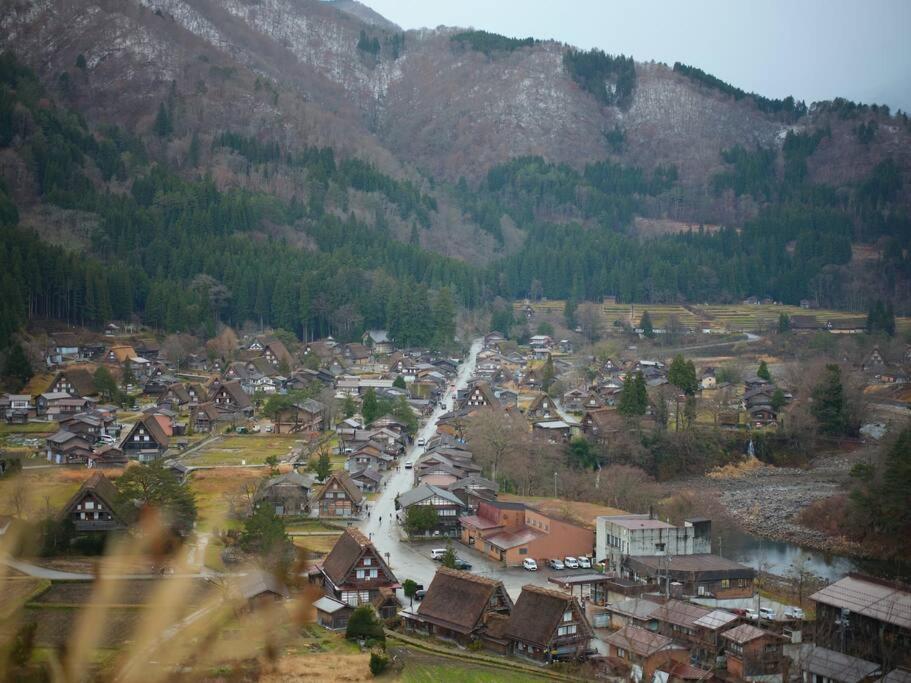 Apartamento Way Shirakawago - Private, Free Parking And Newly Opened 2022 Way Shirakawago Exterior foto