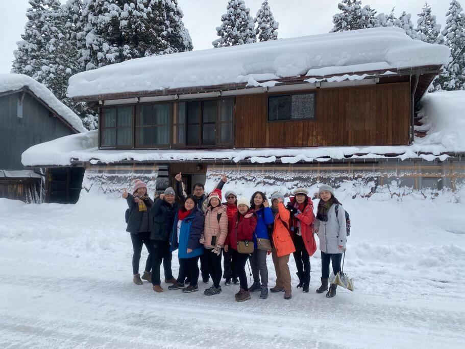 Apartamento Way Shirakawago - Private, Free Parking And Newly Opened 2022 Way Shirakawago Exterior foto